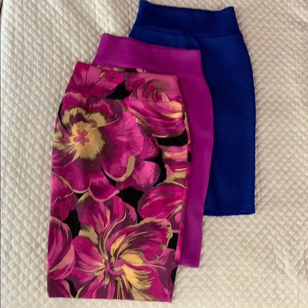 Thalia Sodi Pencil Skirts